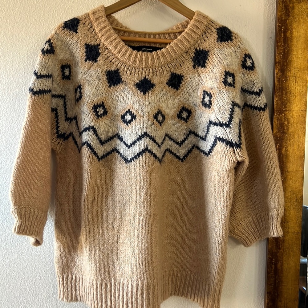 Cozy oversized Vero Moda for Bloomingdales sweater.
